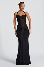 Elettra™ | Abito Lungo Halter con Drappeggio Scultoreo