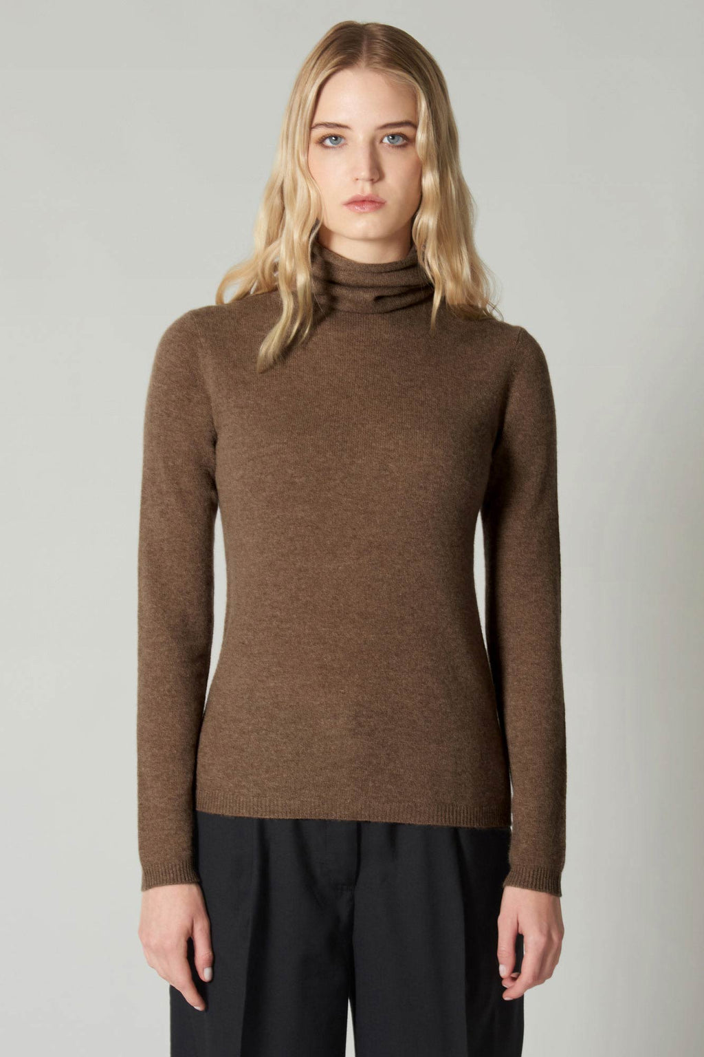Dolcevita Velo in Puro Cashmere Rubino