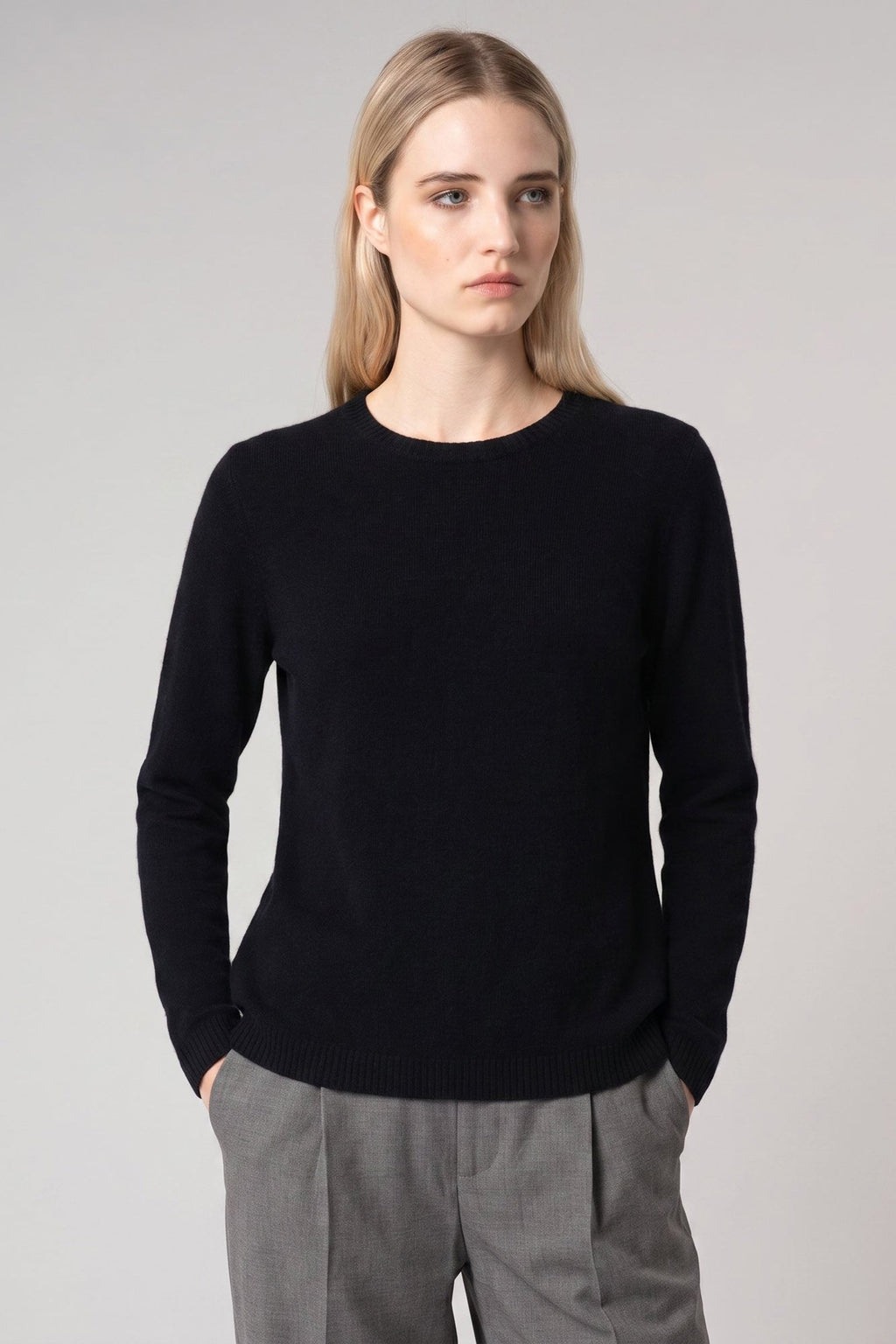 Girocollo in Maglia Rasata in Puro Cashmere Nero