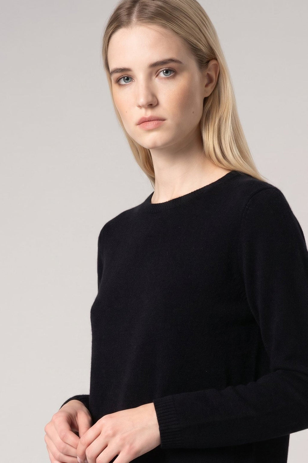 Girocollo in Maglia Rasata in Puro Cashmere Nero
