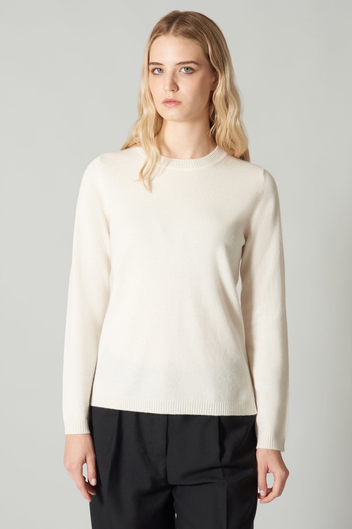 Girocollo in Maglia Rasata in Puro Cashmere Latte