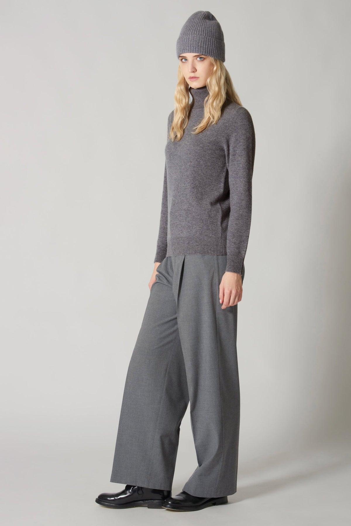 Dolcevita in Maglia Rasata in Puro Cashmere Derby