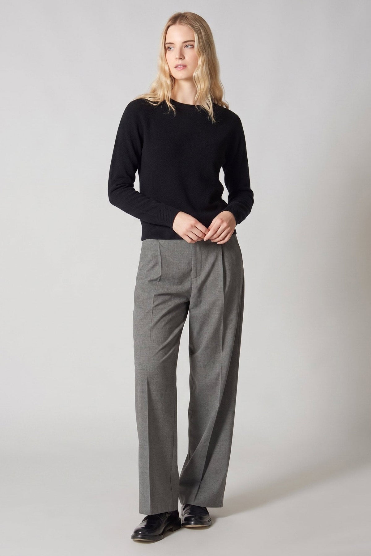 Girocollo Manica Raglan in Puro Cashmere Nero