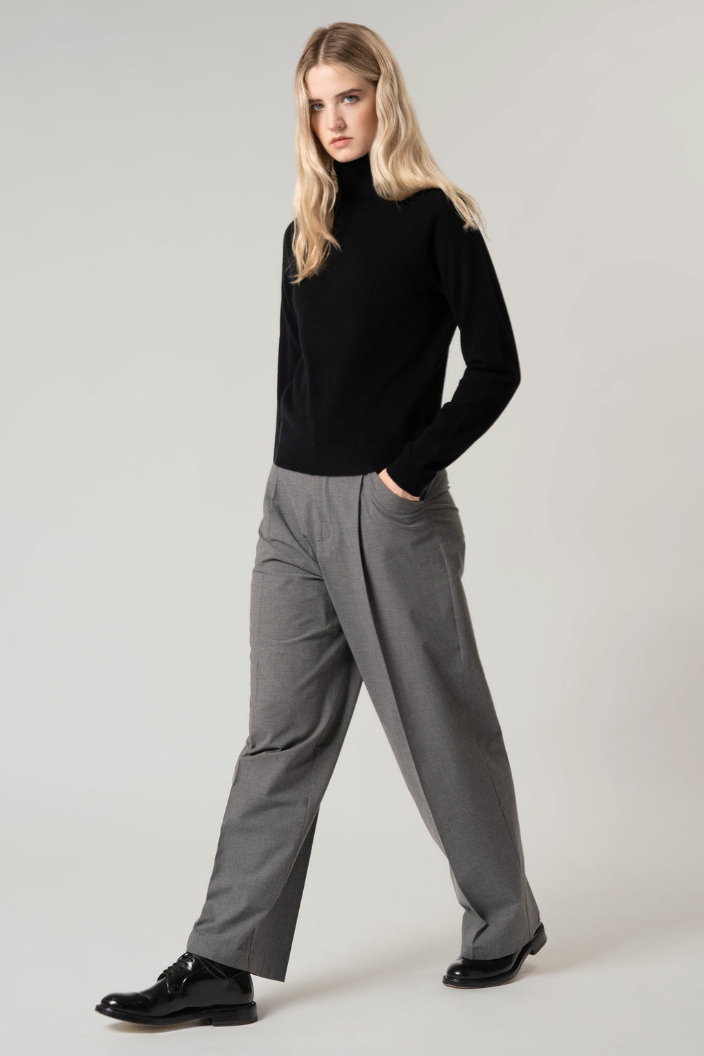 Dolcevita Manica Raglan in Puro Cashmere Nero