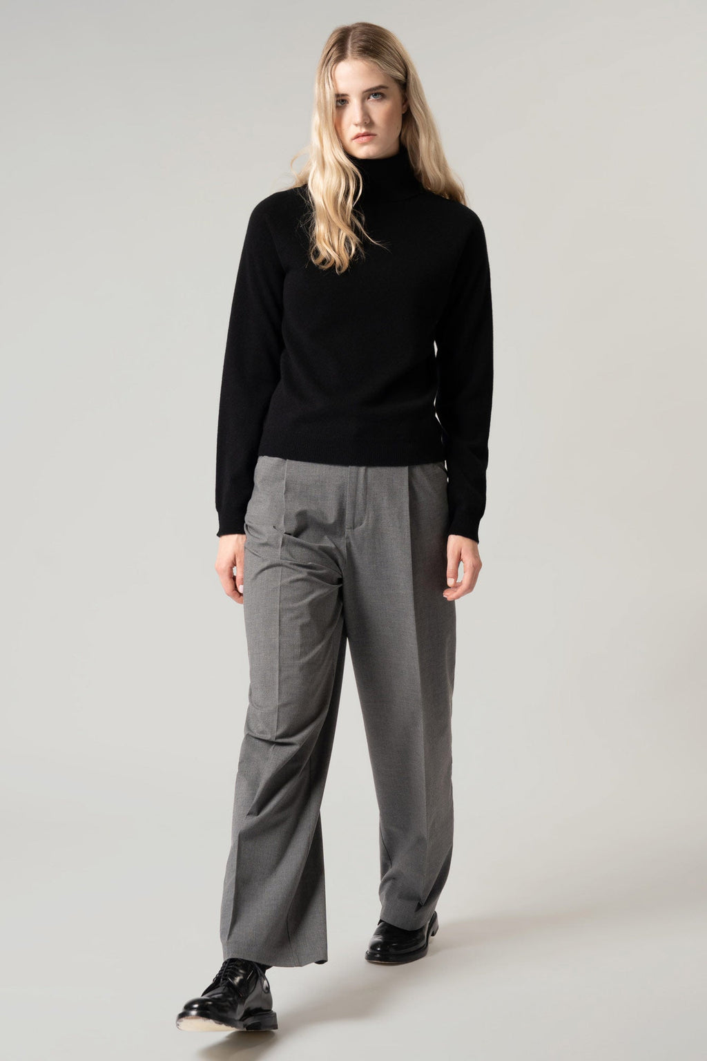 Dolcevita Manica Raglan in Puro Cashmere Nero