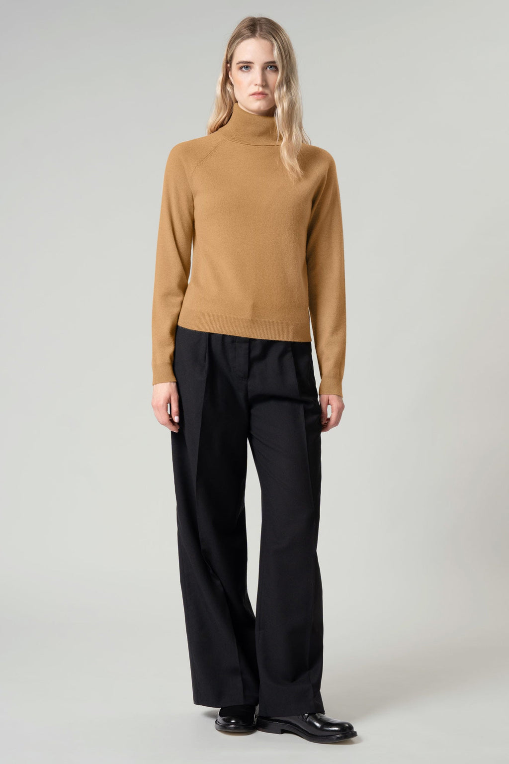 Dolcevita Manica Raglan in Puro Cashmere Cammello