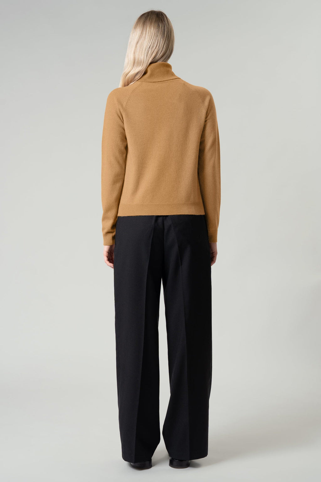 Dolcevita Manica Raglan in Puro Cashmere Cammello