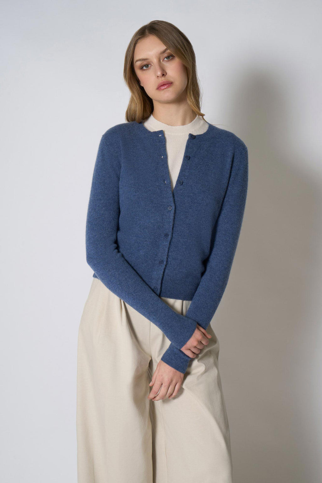 Cardigan Girocollo in Puro Cashmere Denim Scuro