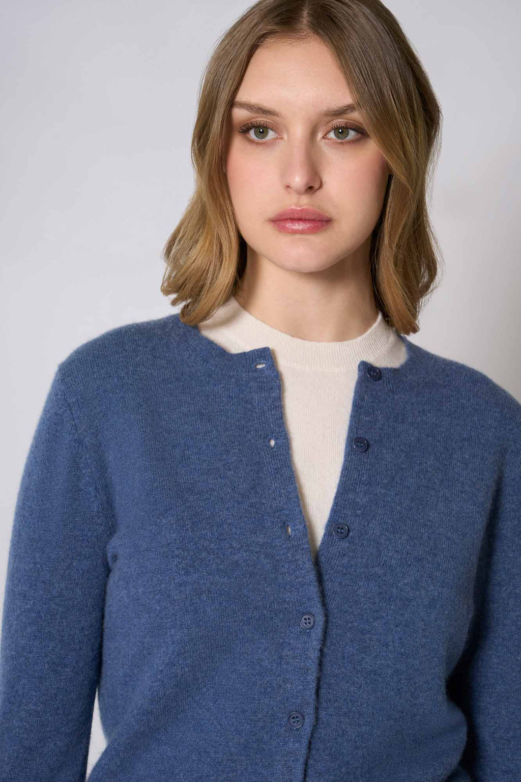 Cardigan Girocollo in Puro Cashmere Denim Scuro