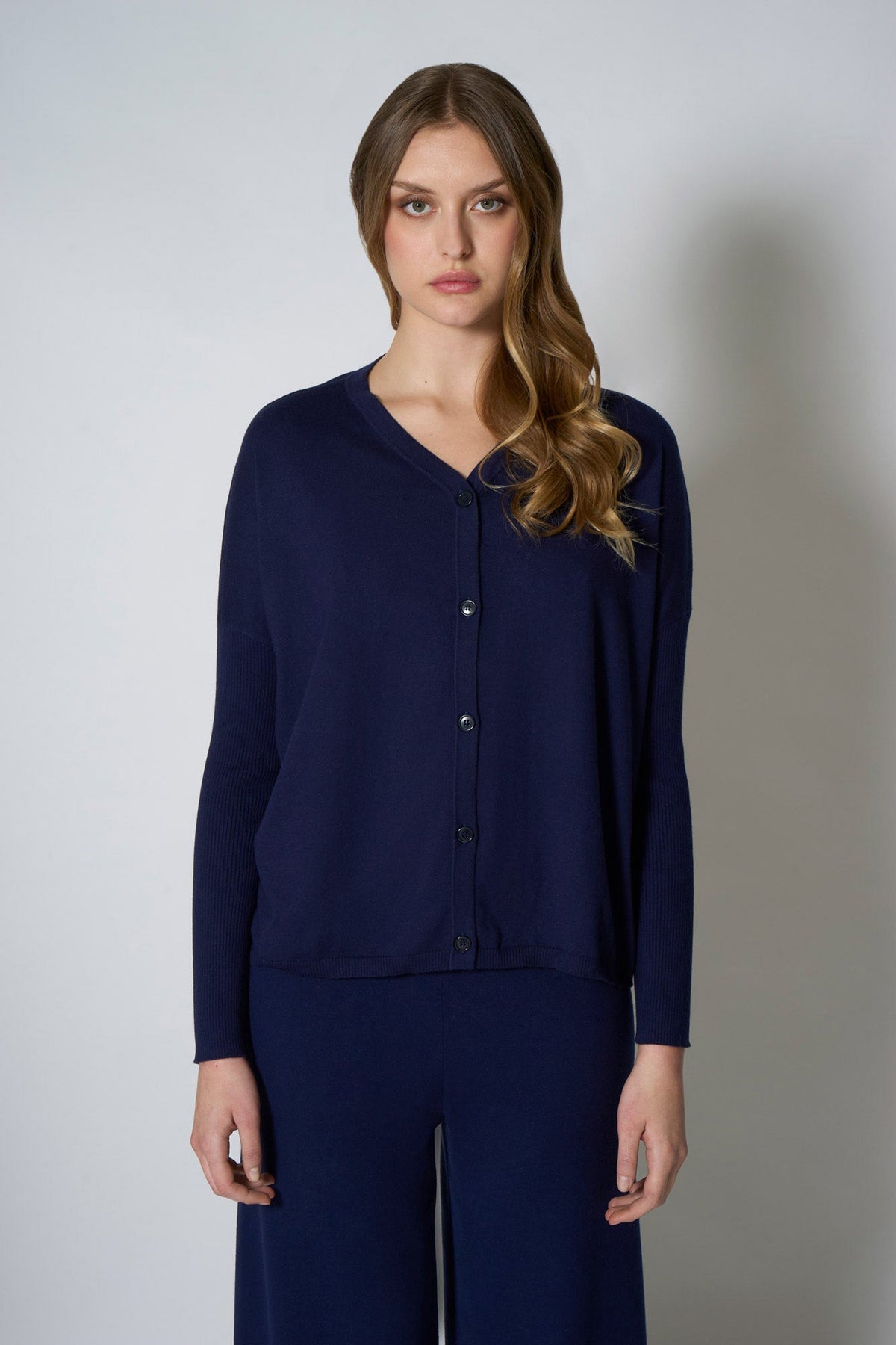 Cardigan Over in Cotone Seta Cashmere Blu
