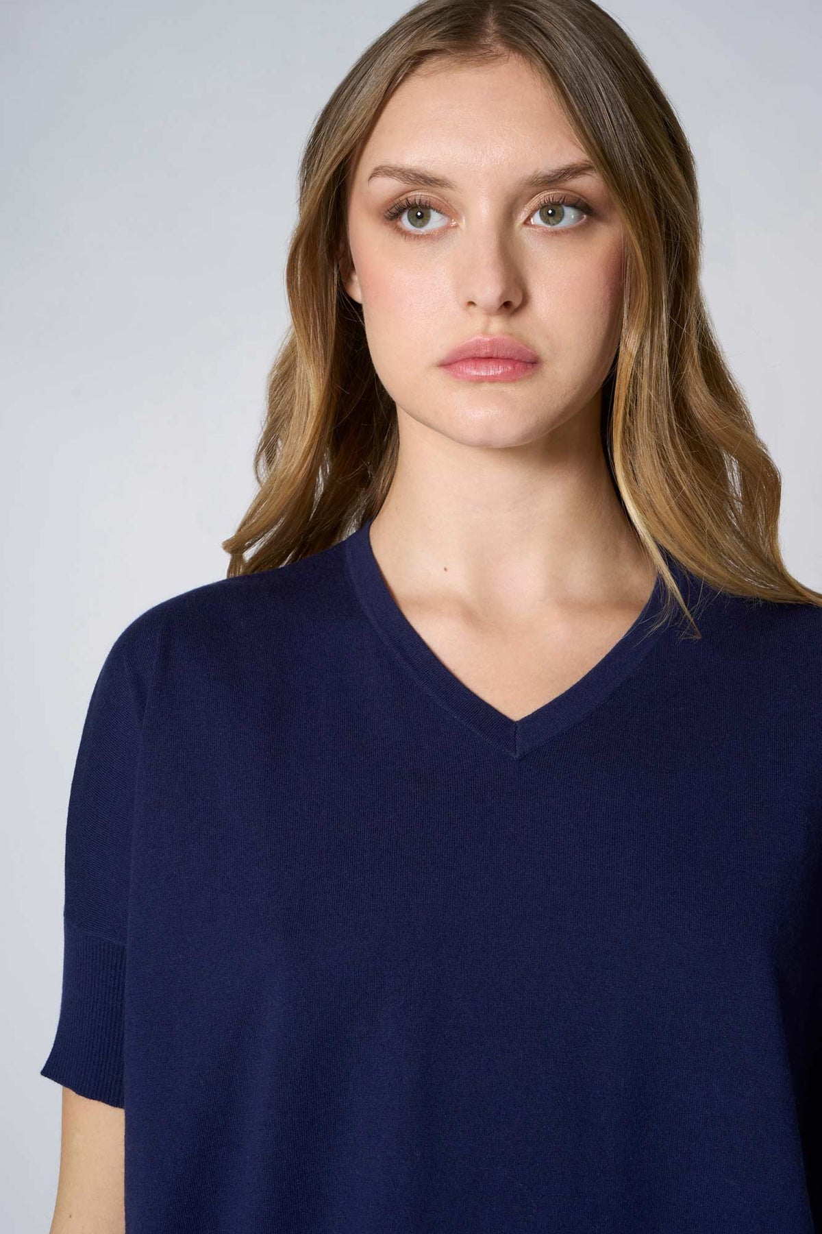 Maglia Scollo a V Mezza Manica Over in Cotone Seta Cashmere Blu