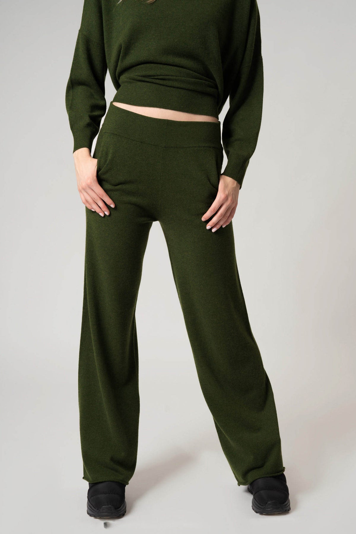 Pantaloni Ampi in Puro Cashmere Derby