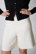 Bermuda in Cotone Seta Cashmere Bianco Latte