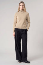 Dolcevita con Spacchetto in Puro Cashmere Avena