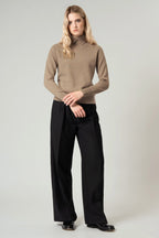 Dolcevita con Spacchetto in Puro Cashmere Dune