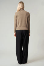 Dolcevita con Spacchetto in Puro Cashmere Dune