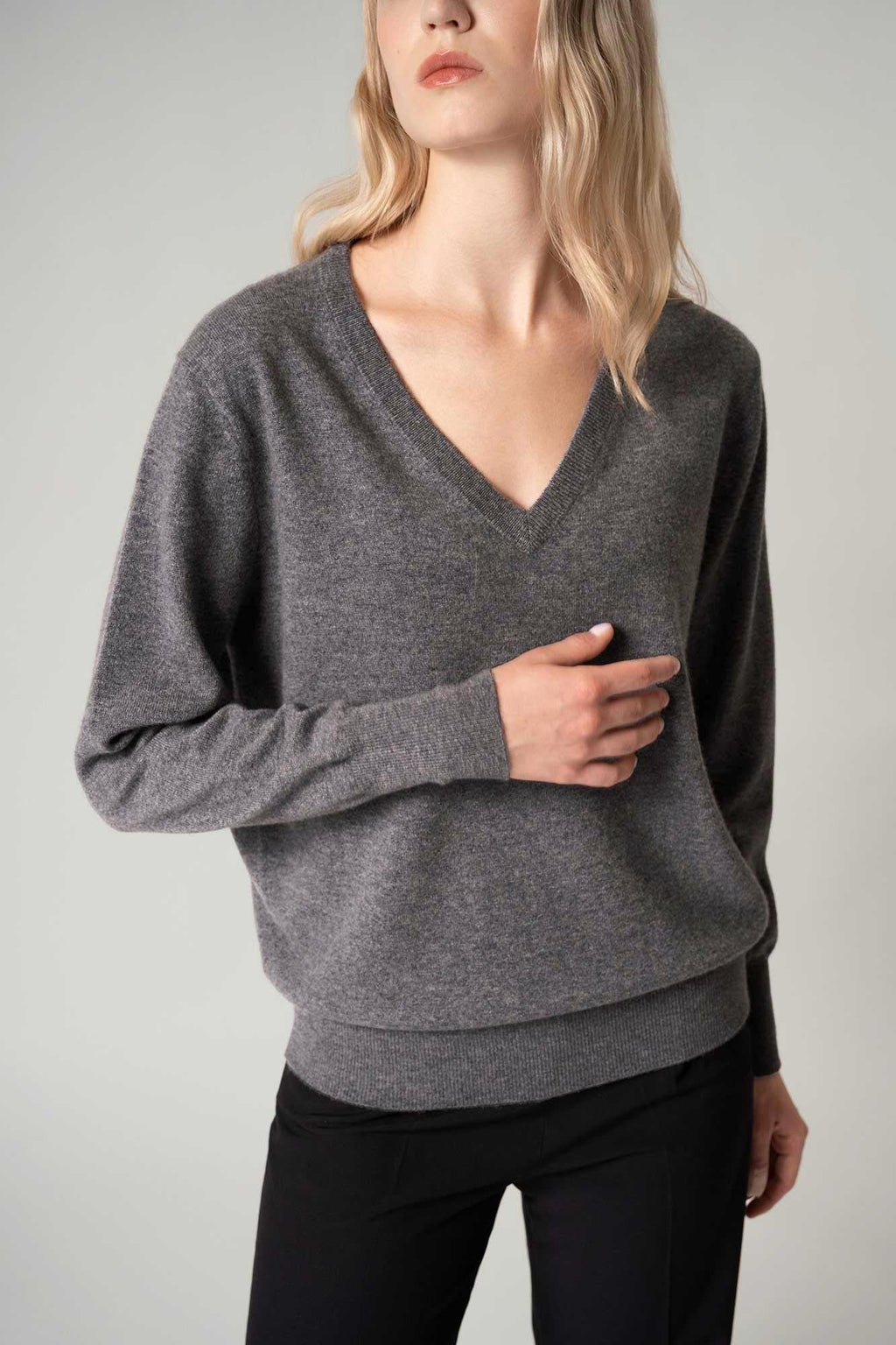 Pullover Scollo a V in Puro Cashmere Derby