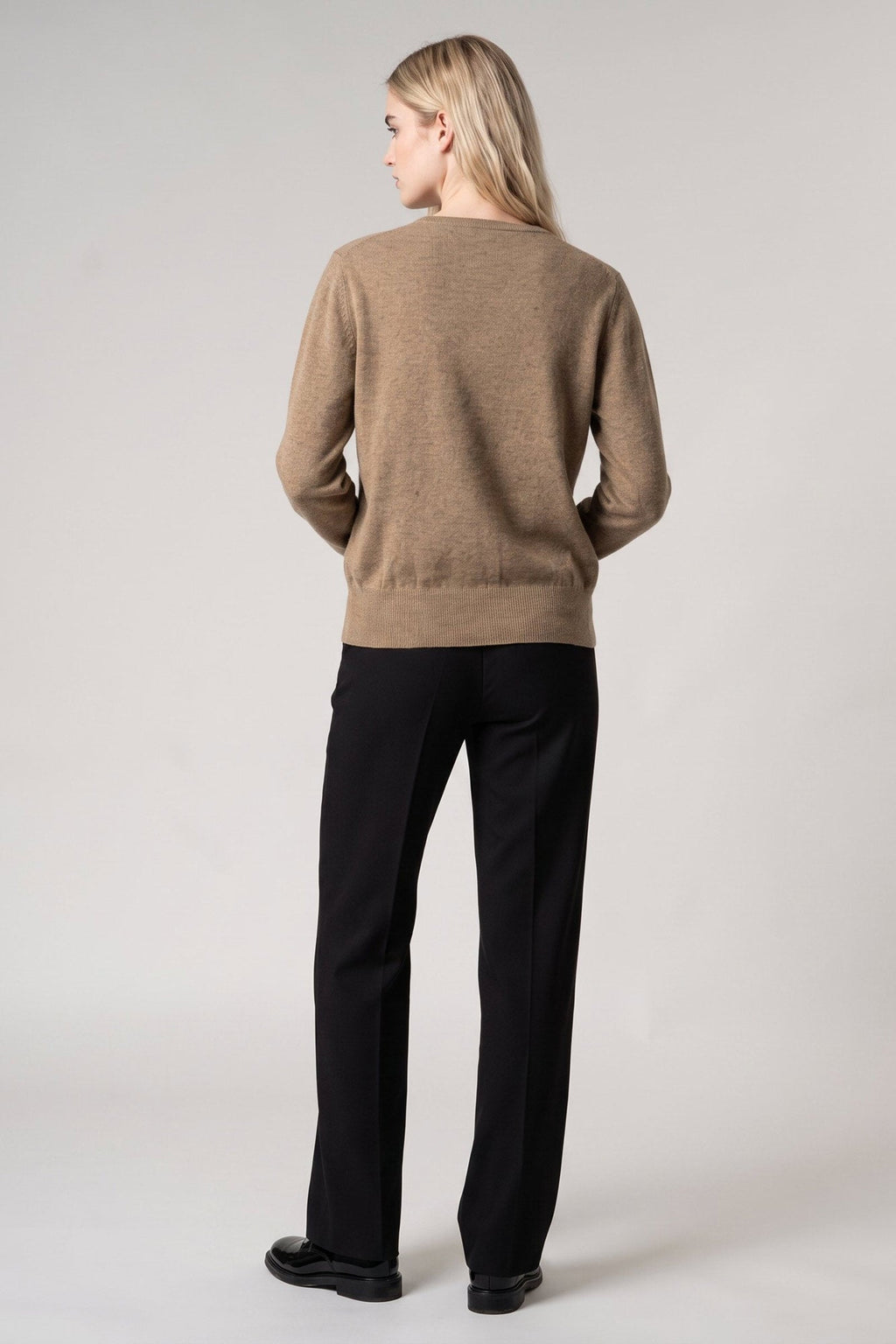 Pullover Scollo a V in Puro Cashmere Dune