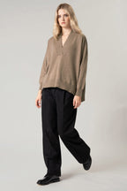 Maglia Over Collo a Scialle in Puro Cashmere Dune