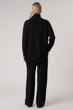 Dolcevita Maxi con Tasca in Puro Cashmere Nero