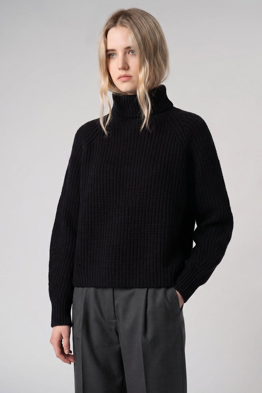 Dolcevita a Costa Inglese in Puro Cashmere Nero