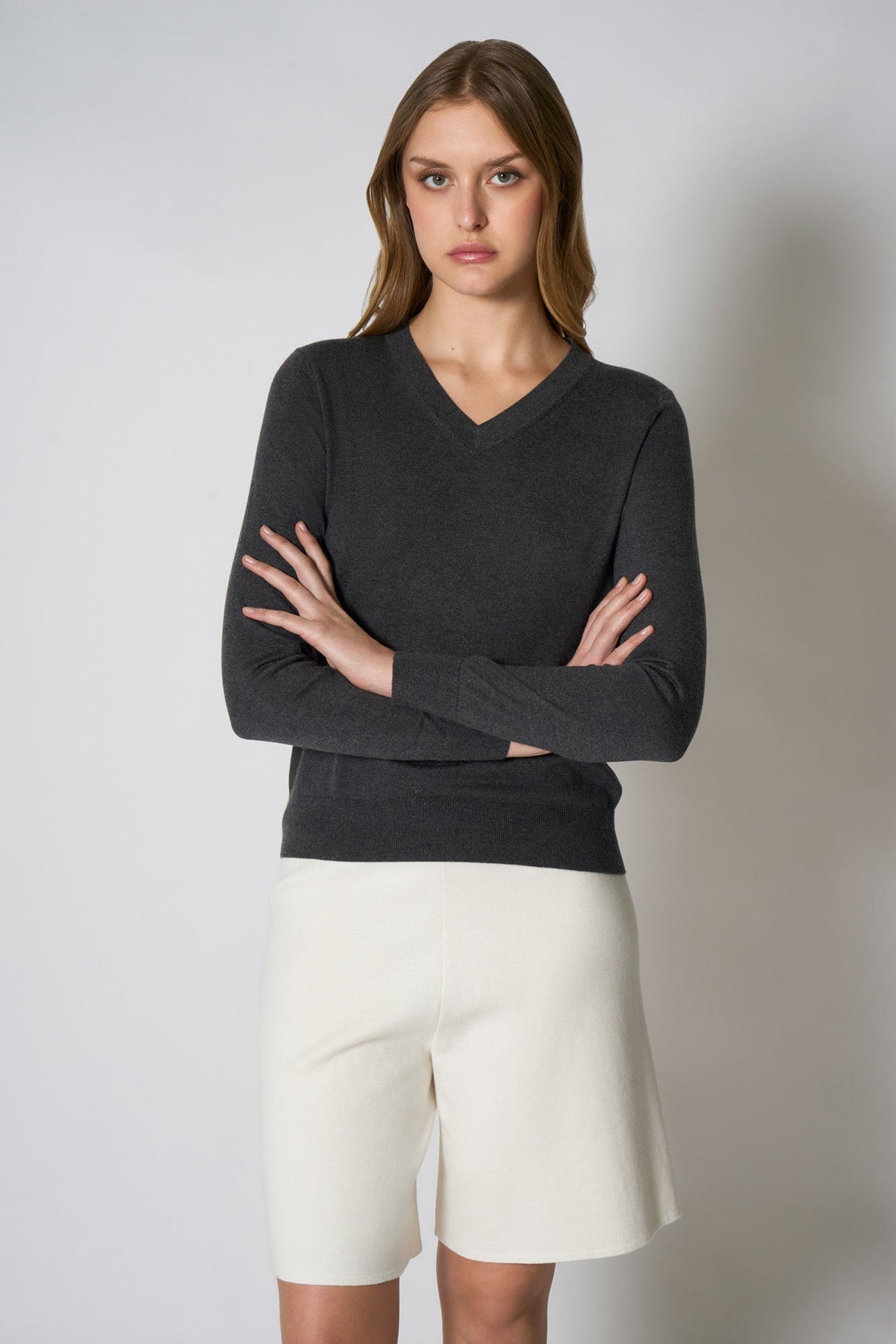 Maglia Scollo a V in Seta Cashmere Extrafine Grigio