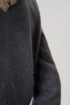 Cardigan Scollo a V in Puro Cashmere Spazzolato Ardesia