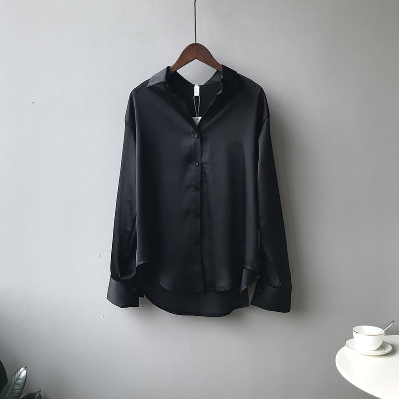 Briana - Elegante blusa in satin e seta con bottoni per donne