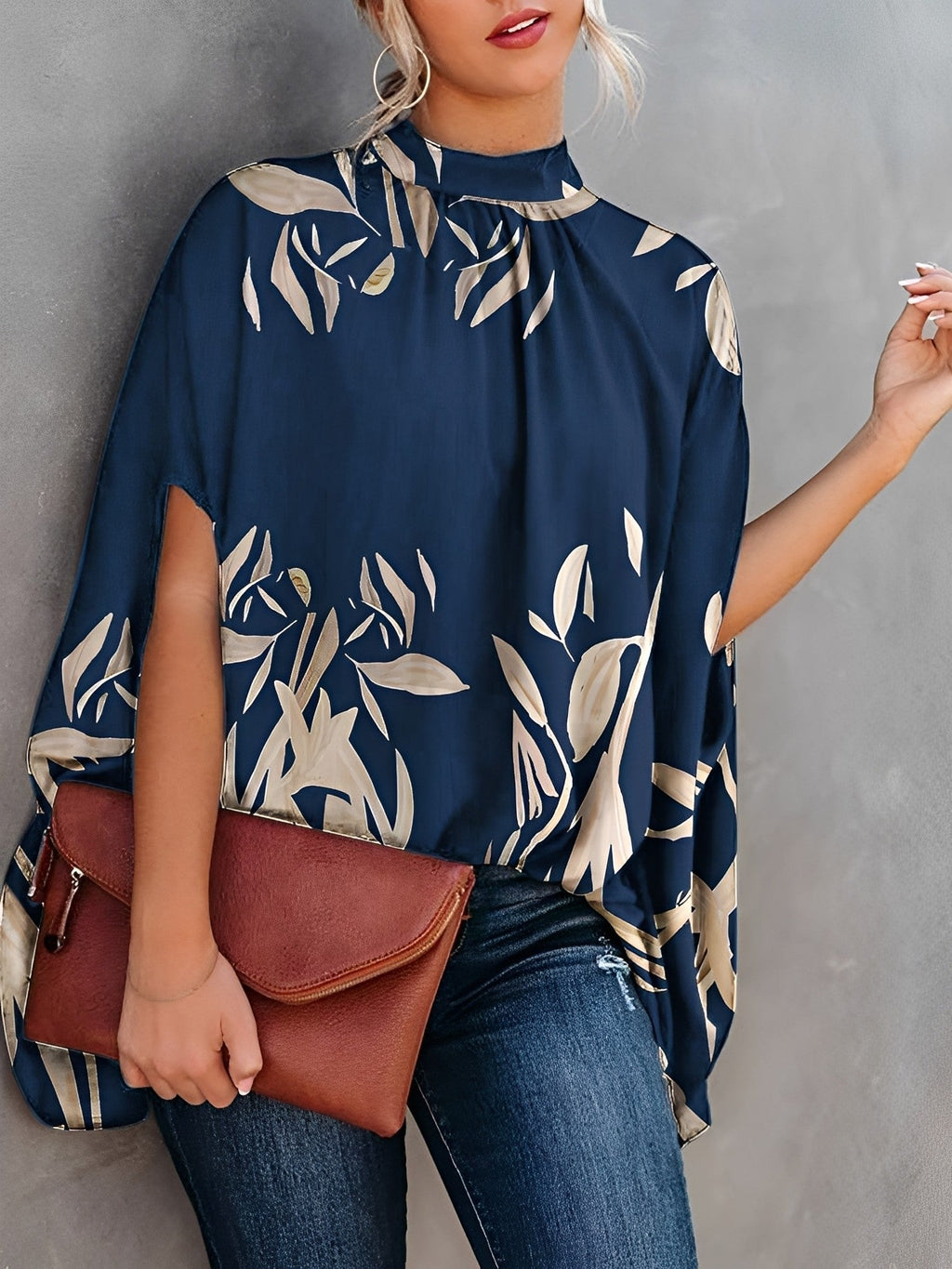 Nicola - Camicetta elegante con flair per donne