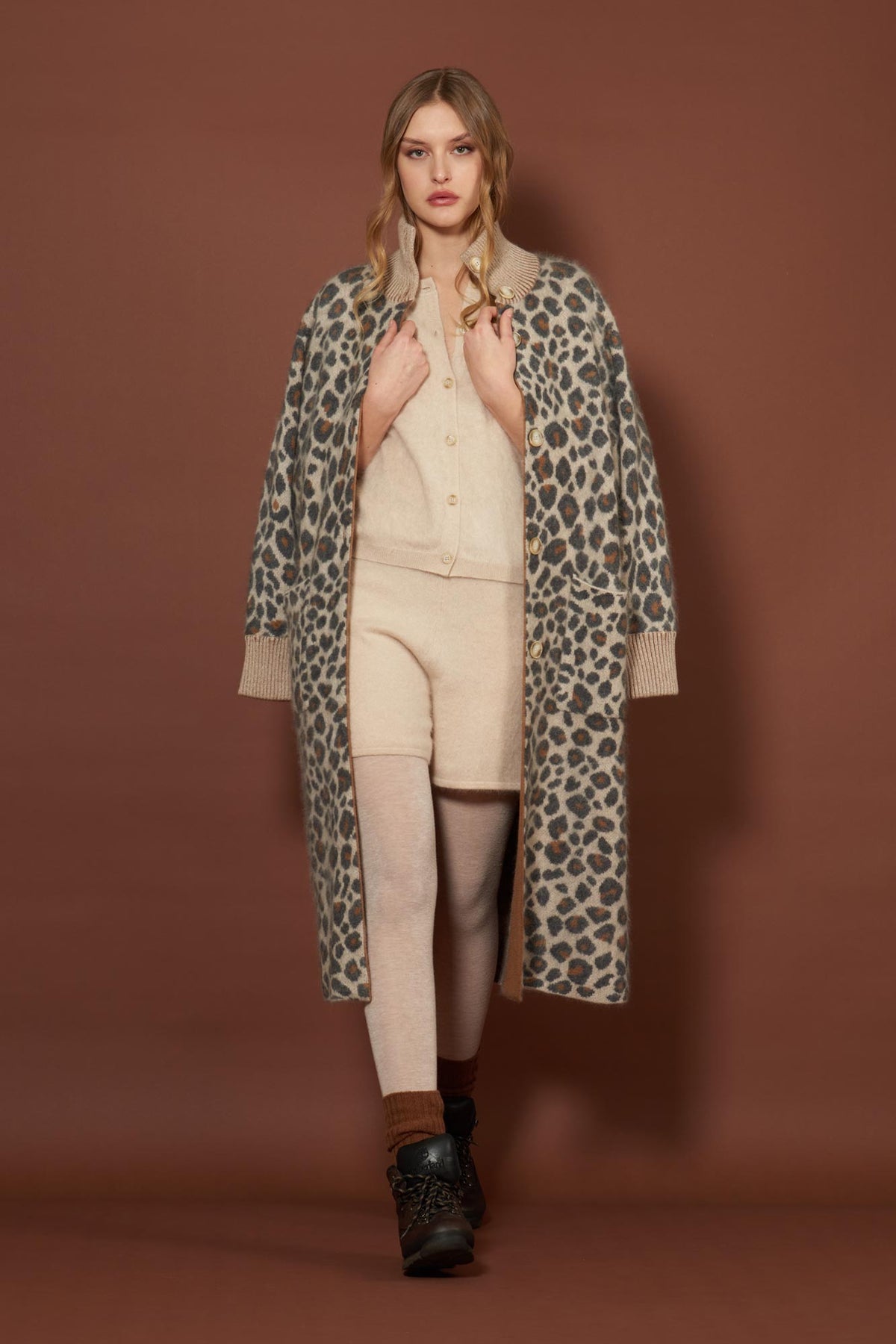 Cappotto Jacquard Animalier in Puro Cashmere Spazzolato Avorio Leopard