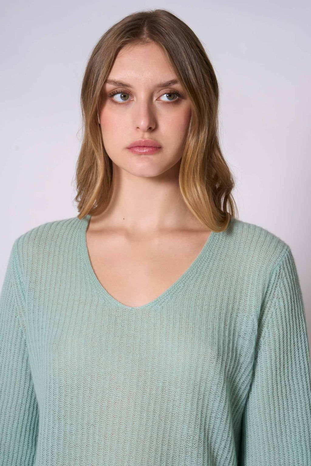 Maglia Scollo a V Costa Inglese in Puro Cashmere Verde Giada