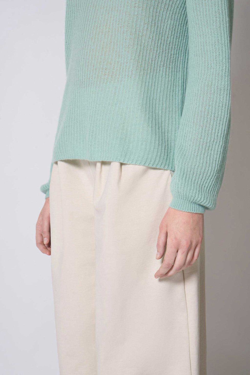Maglia Scollo a V Costa Inglese in Puro Cashmere Verde Giada