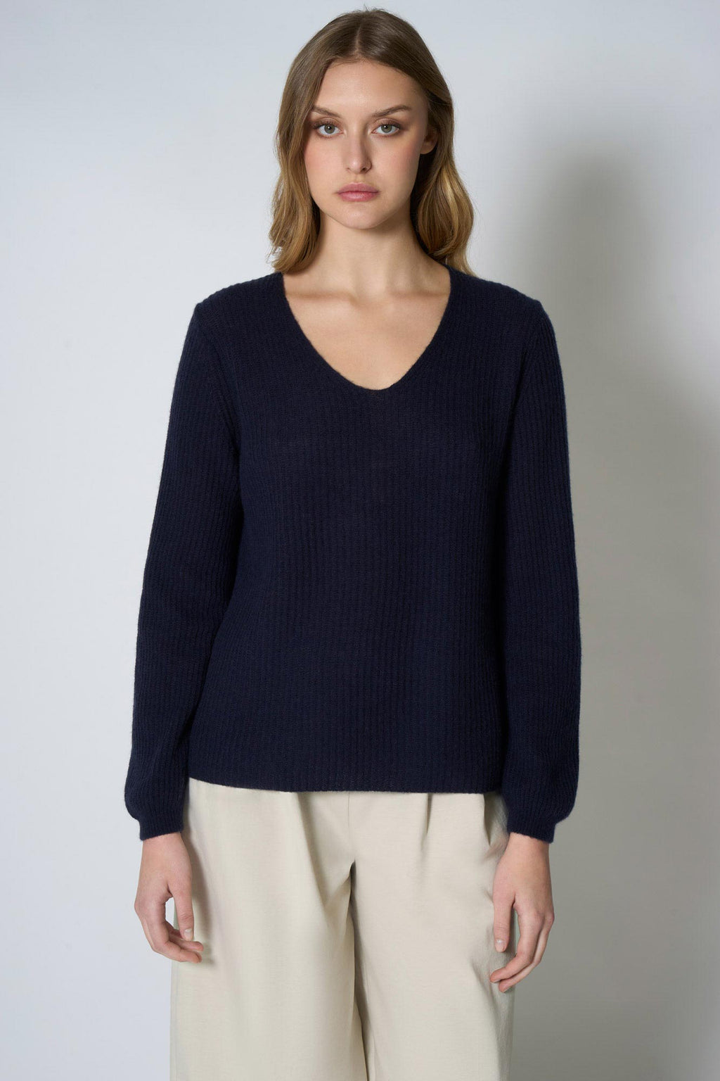 Maglia Scollo a V Costa Inglese in Puro Cashmere Blu Notte