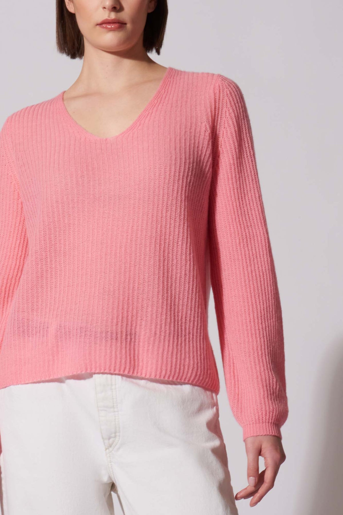 Maglia Scollo a V Costa Inglese in Puro Cashmere Rosa Confetto