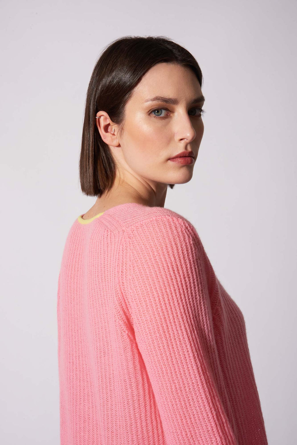 Maglia Scollo a V Costa Inglese in Puro Cashmere Rosa Confetto