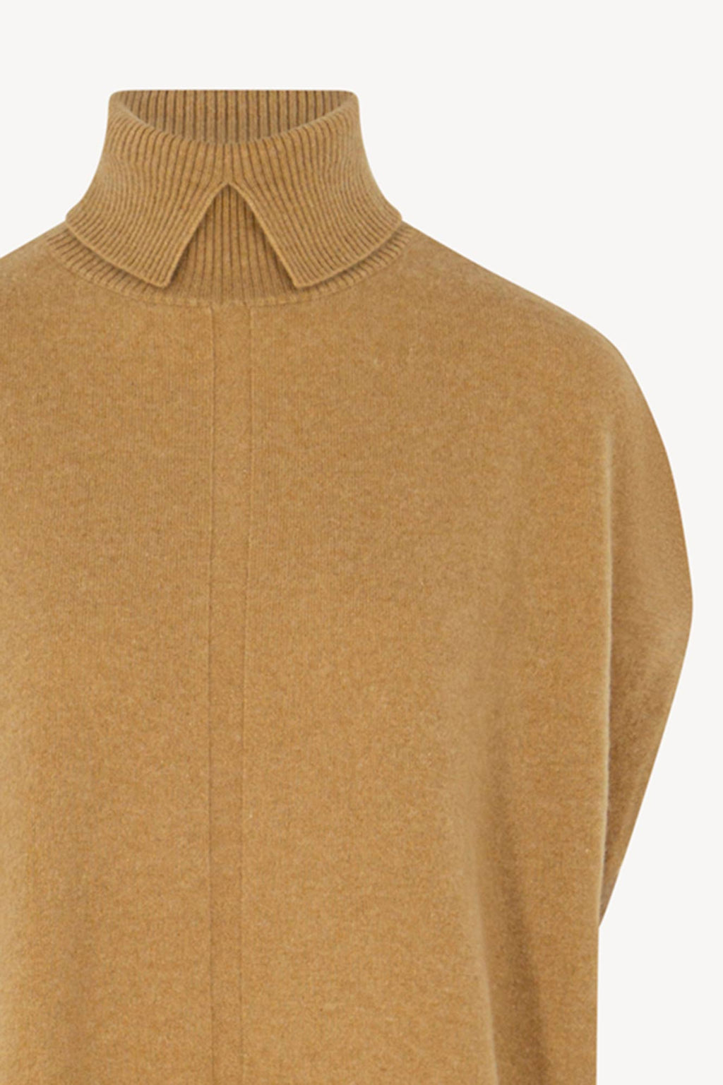 Cappa a Collo Alto con Spacchetto in Puro Cashmere Cammello