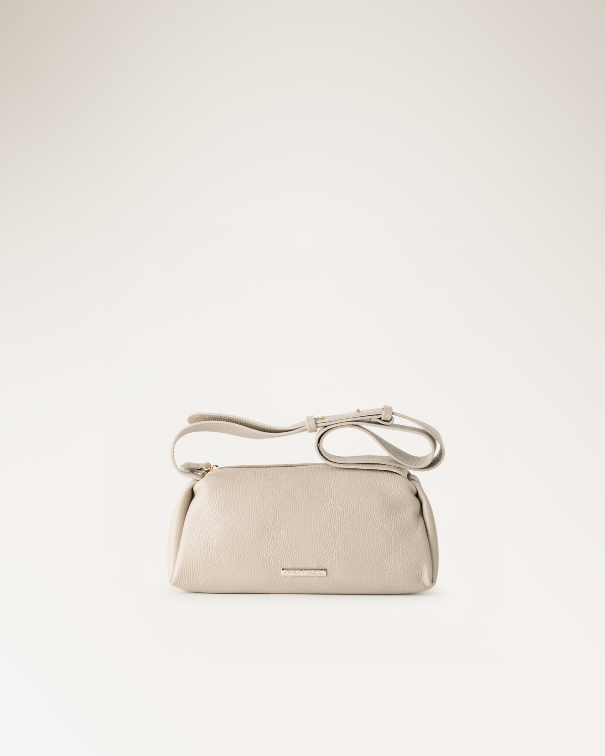 Samantha Beige