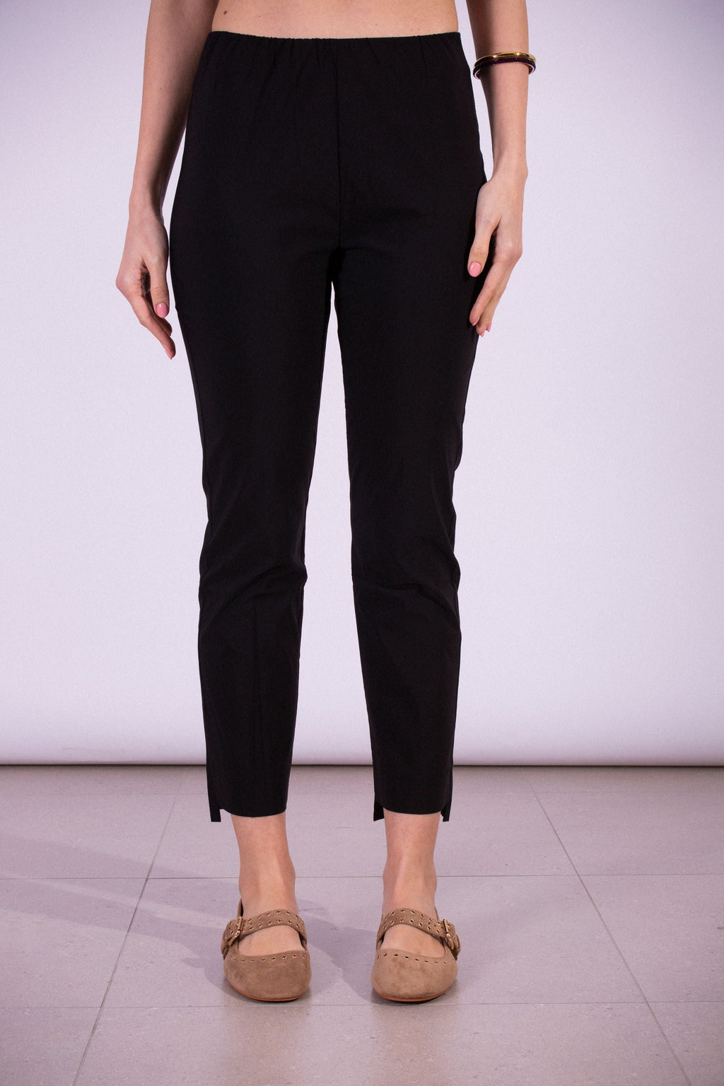 SOKO NI INAI PANTALONE