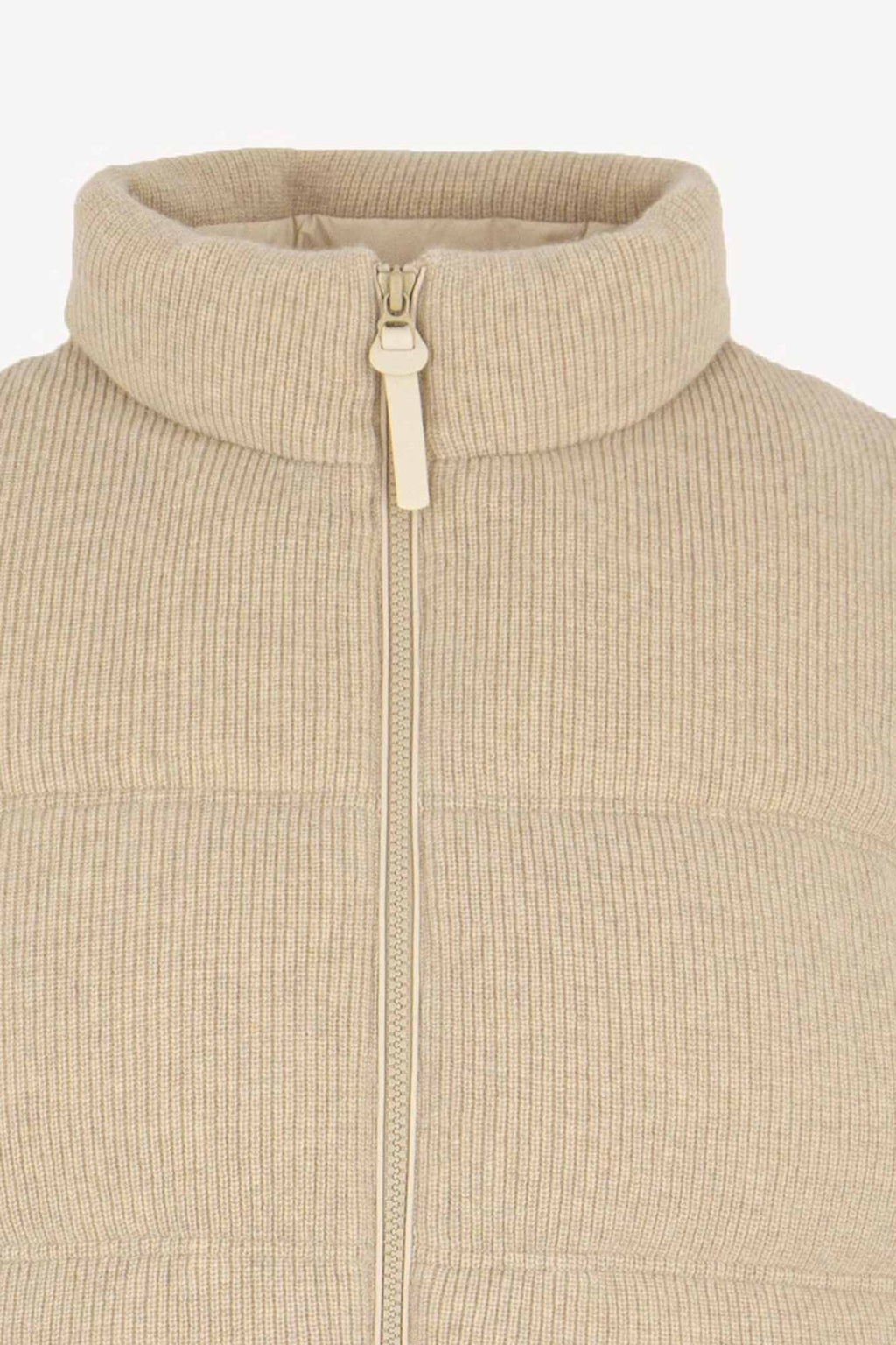 Piumino Smanicato Unisex in Cashmere Avena