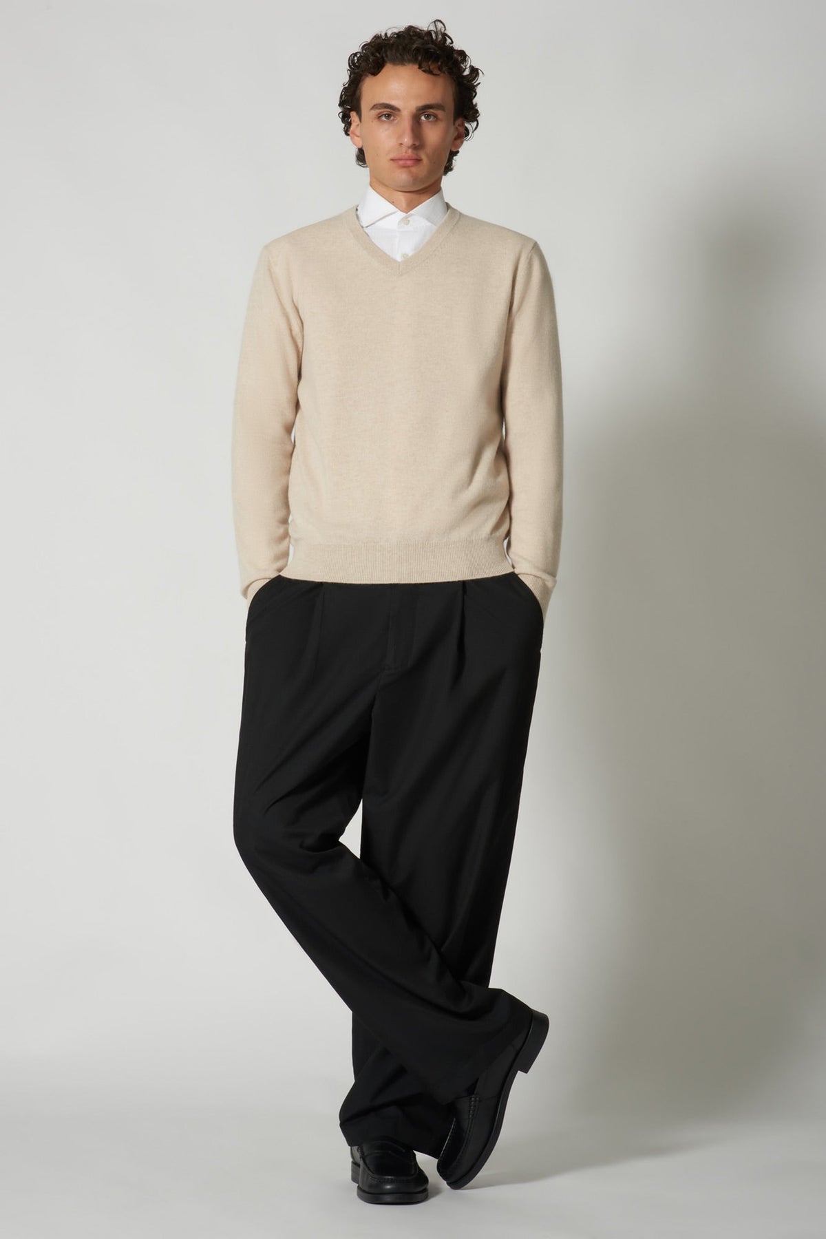 Maglia Scollo a V in Puro Cashmere Avena