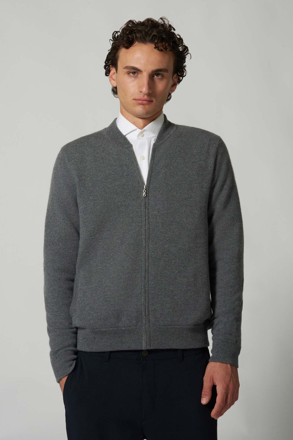 Cardigan a Bomber con Zip in Puro Cashmere Dune