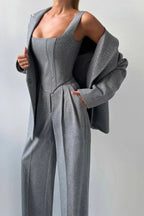 Pilar | Three-Piece Set with Double-Breasted Blazer