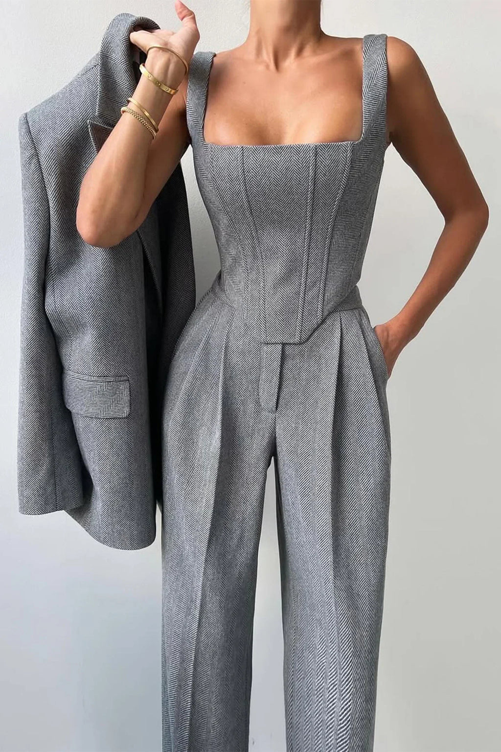 Pilar | Three-Piece Set with Double-Breasted Blazer