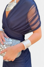Amarra™ – Abito Lungo Elegante in Chiffon Drappeggiato