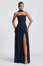 Elara™ | Abito Maxi Scultoreo con Scollo Halter e Spacco Profondo