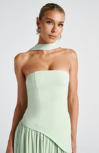 Elara™ | Abito Maxi Scultoreo con Scollo Halter e Spacco Profondo