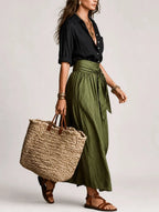 Landegarda | Completo con Camicia Nera e Gonna Lunga Verde Oliva