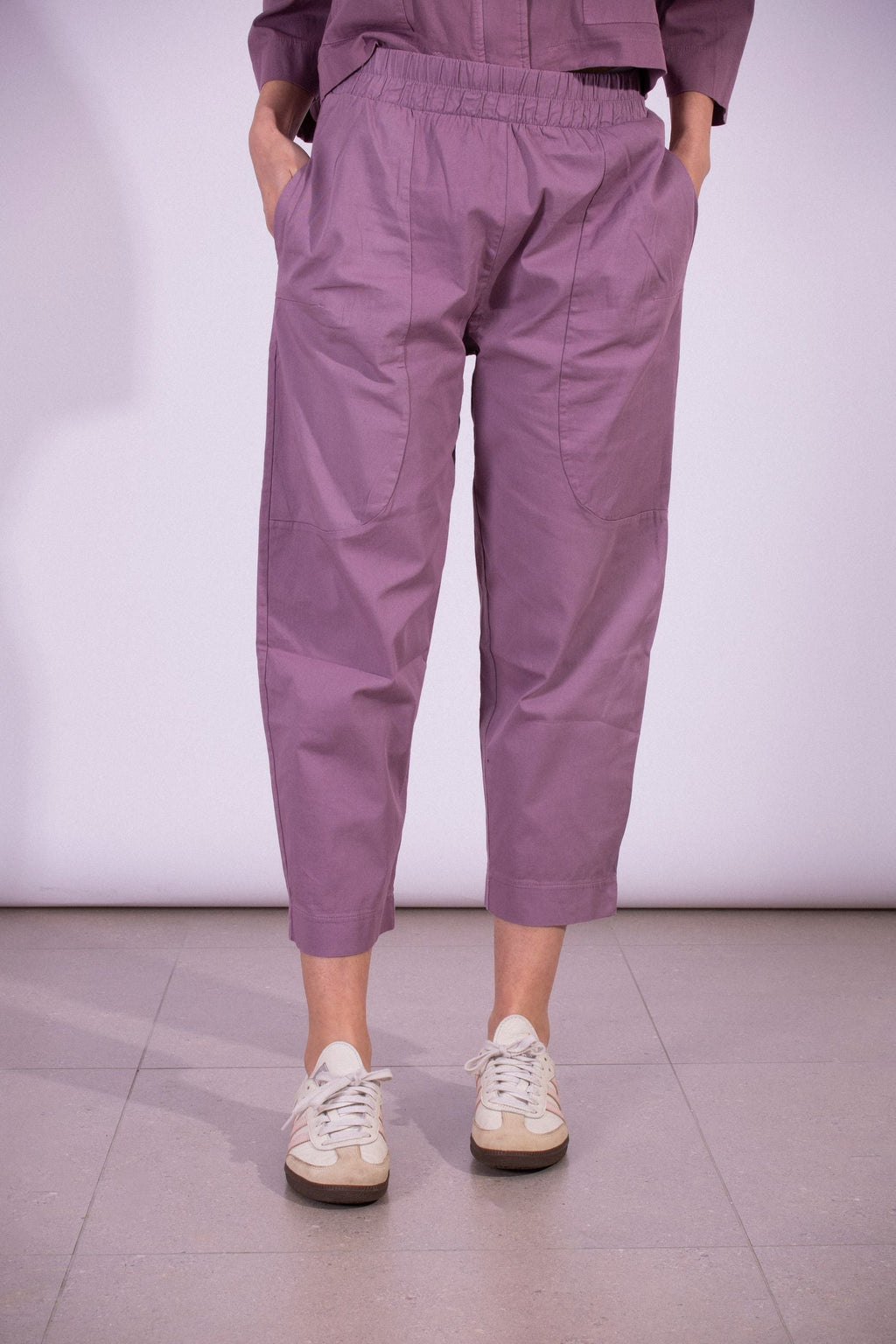 SOKO NI INAI PANTALONE
